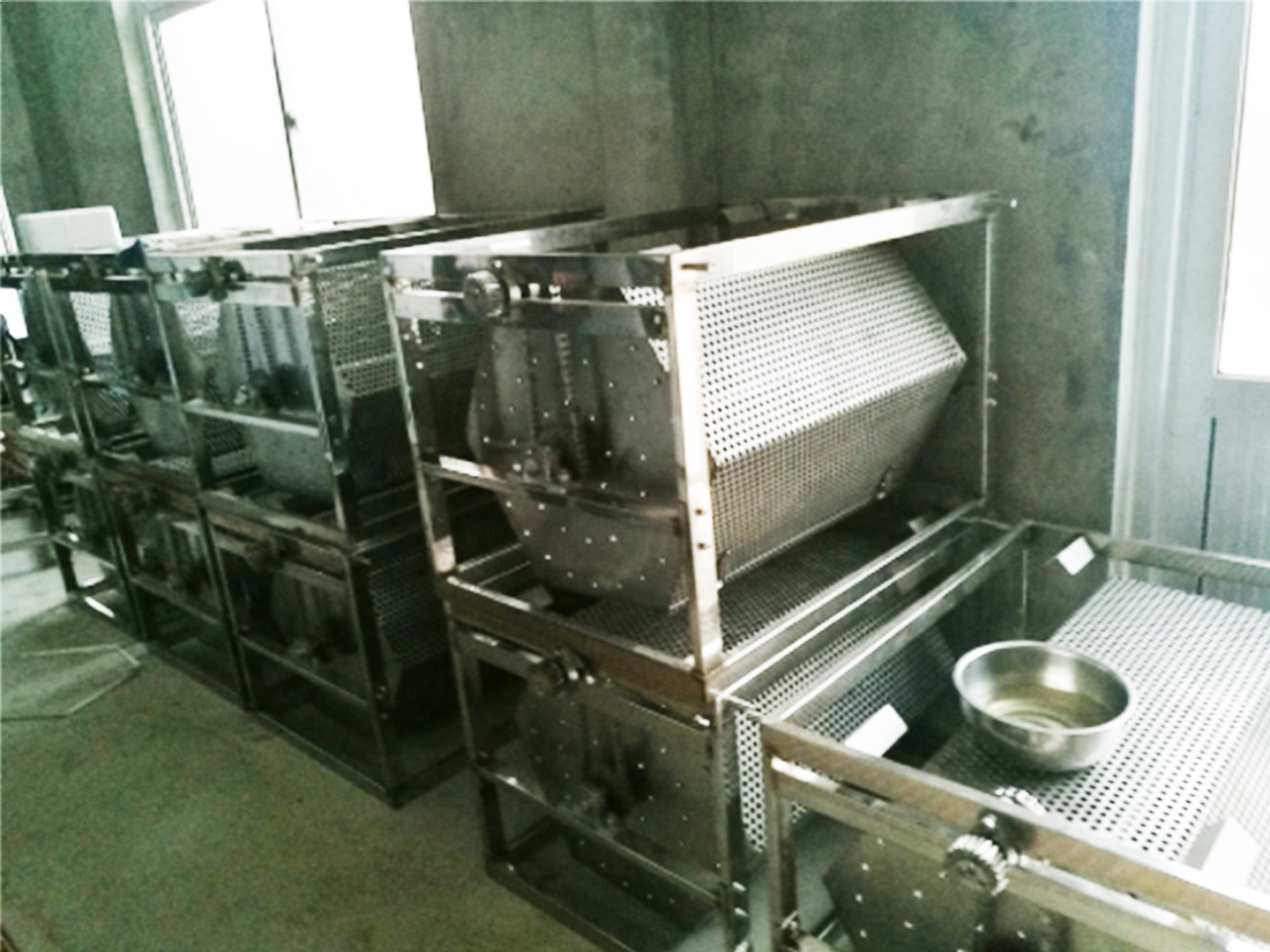 9工位磷化线(图3) 9工位磷化线(图3)