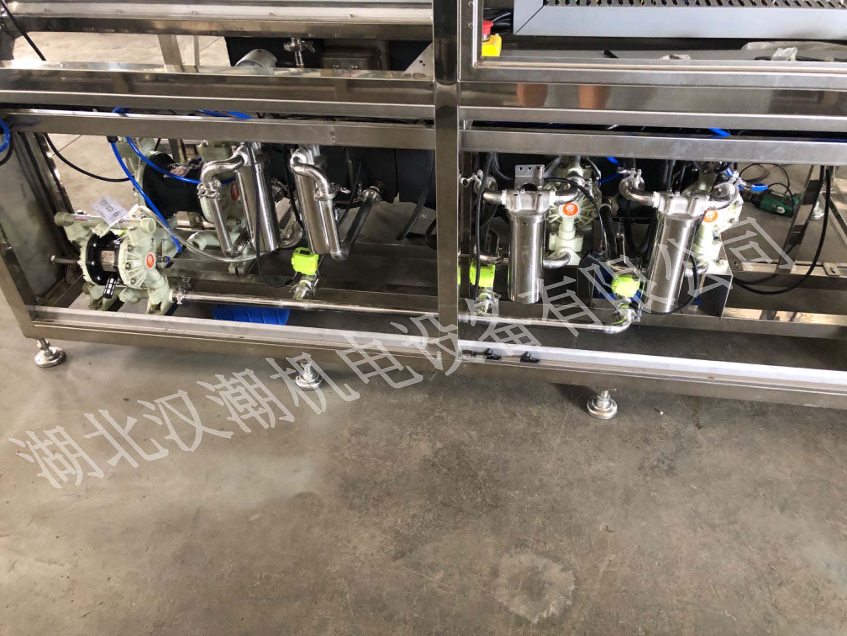 三槽全自动清洗机(图4) 三槽全自动清洗机(图4)