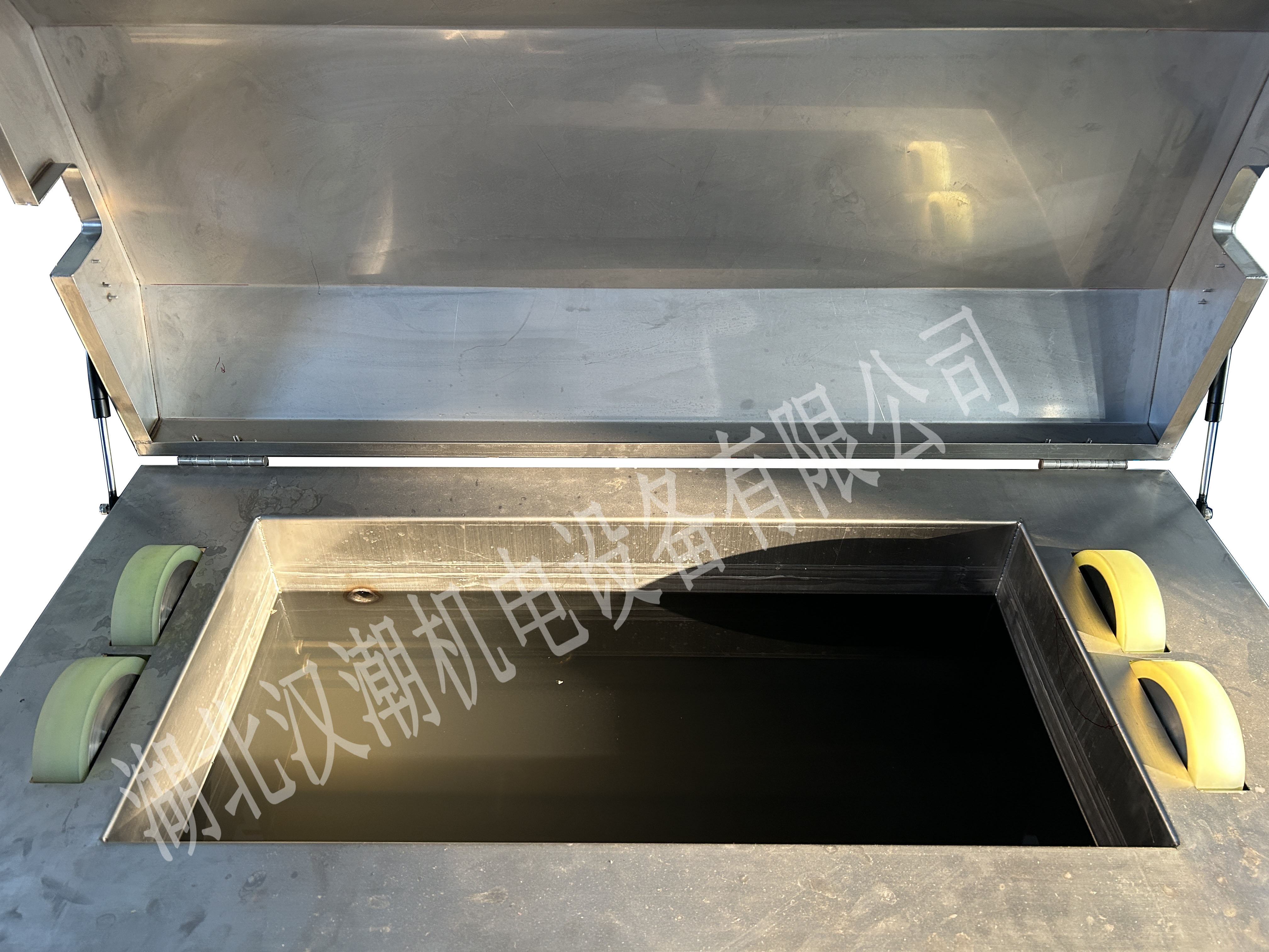 辊轴清洗机(图3) 辊轴清洗机(图3)