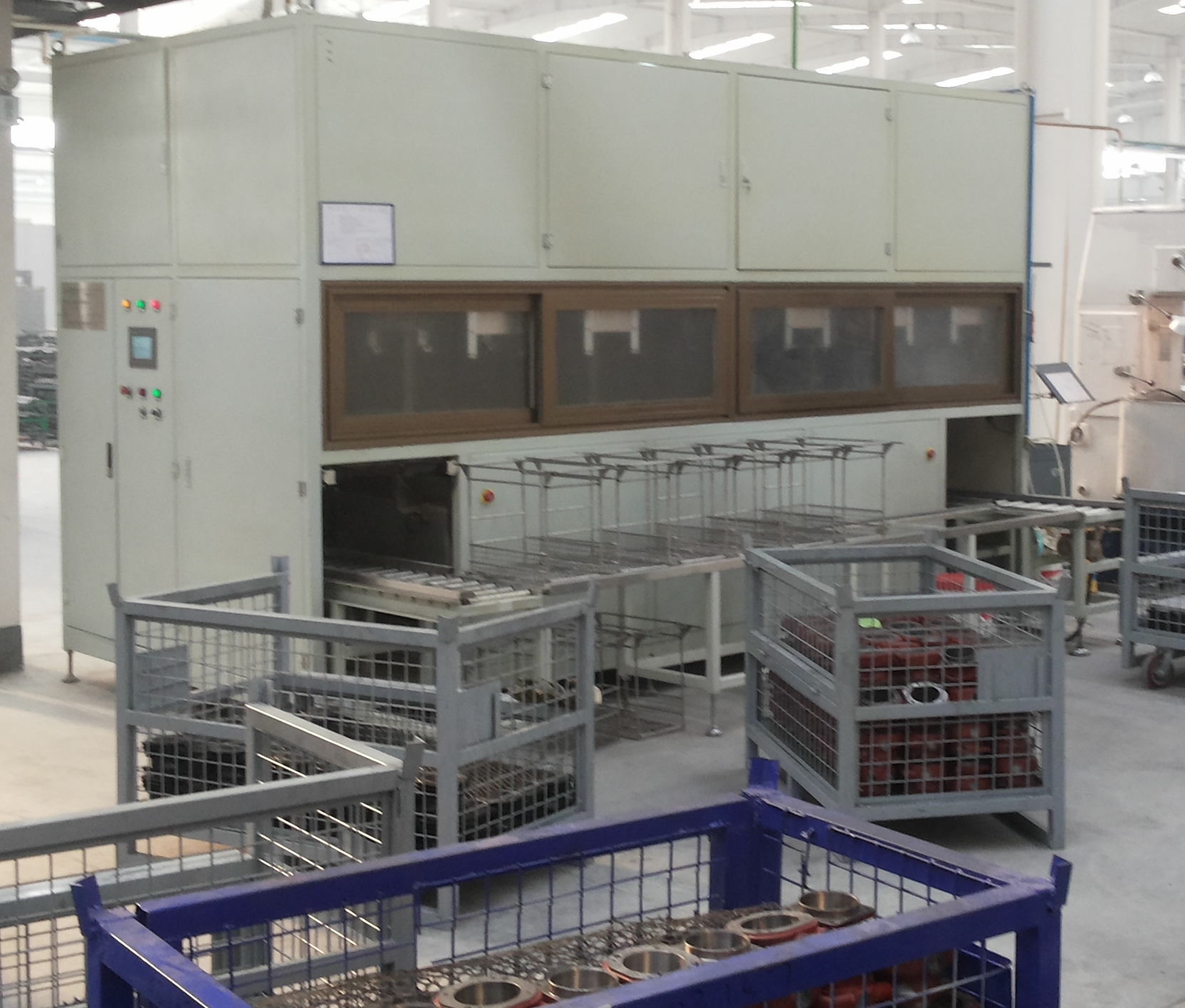 全自动步进式超声波清洗烘干机