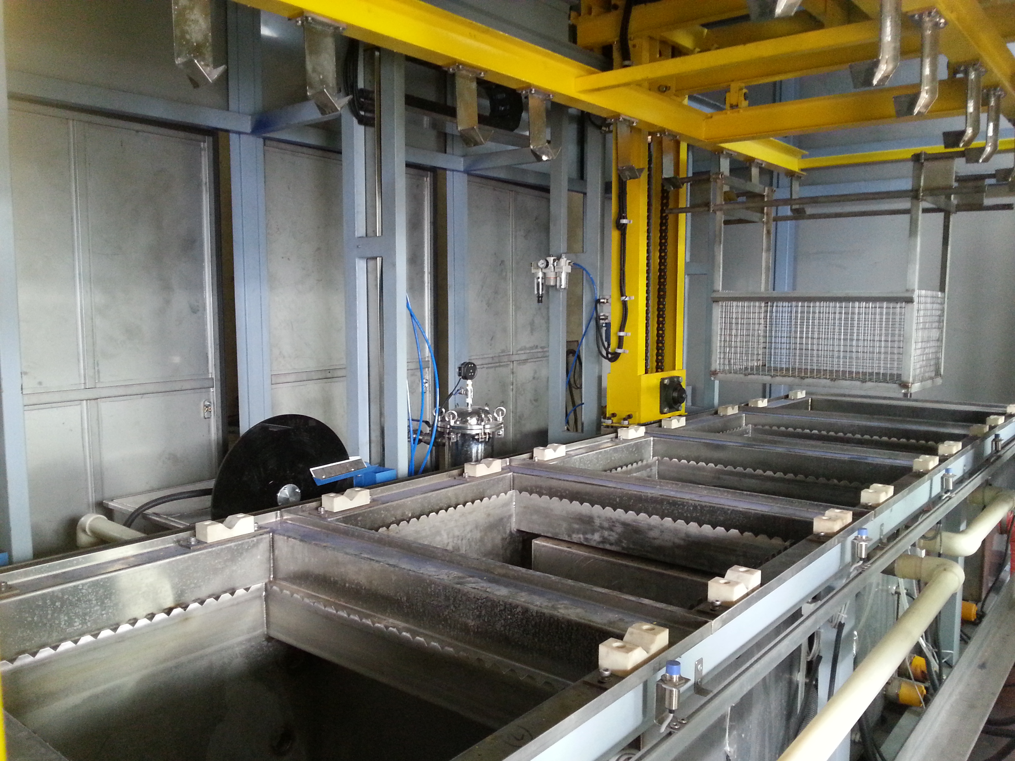 龙门式全自动超声清洗烘干机